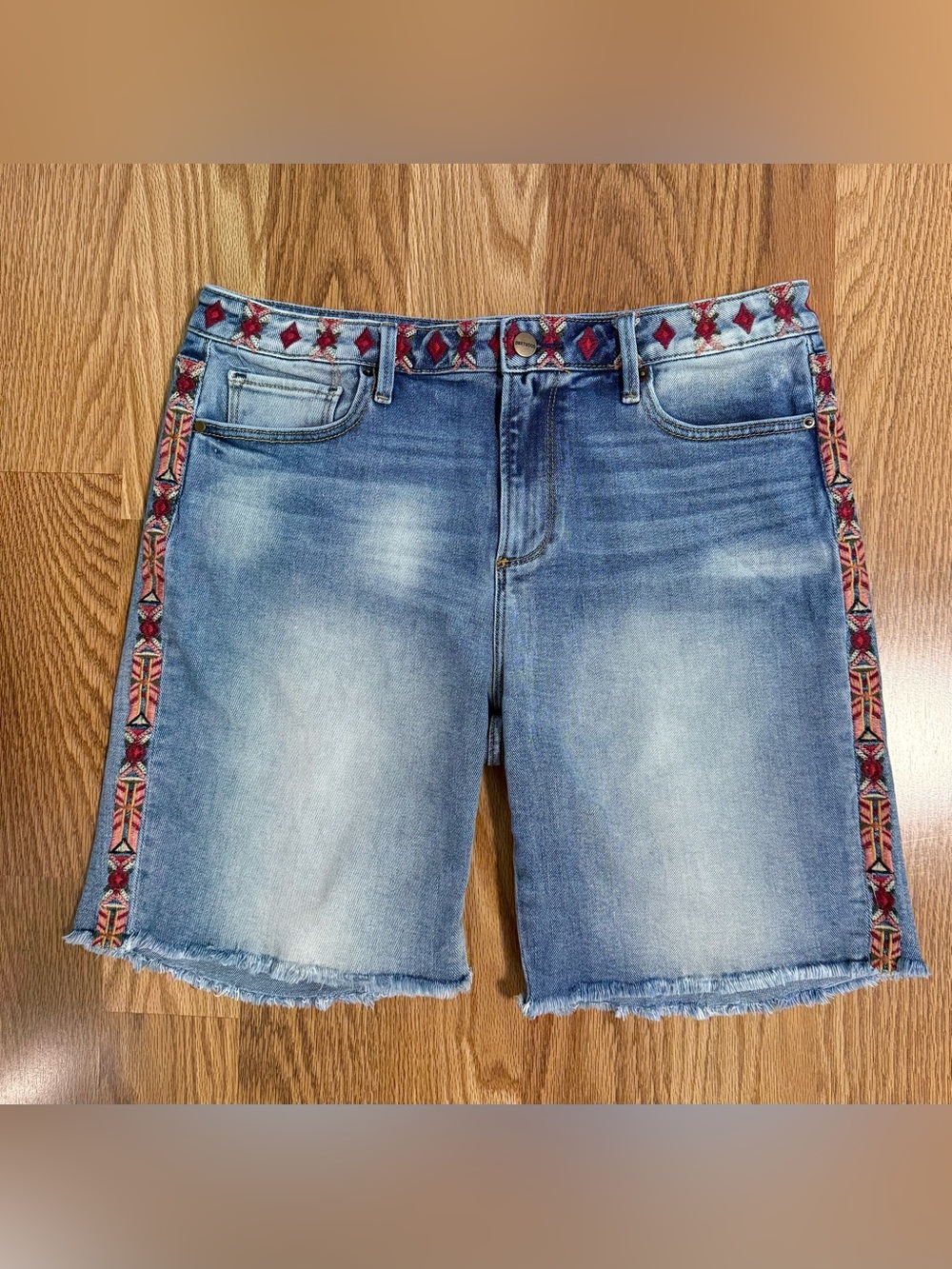 DRIFTWOOD Women's Lulu Cut Off Jean Shorts with Embroidery- Size 30